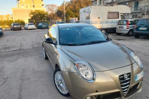 Alfa Romeo MiTo 1.6 JTDm 16V Distinctive Sport Pac