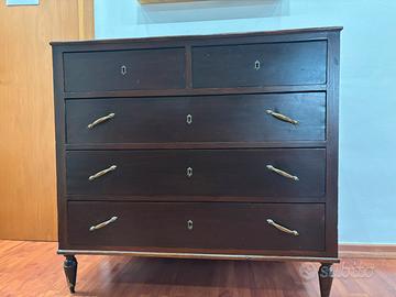 Comò antico restaurato