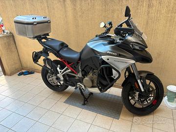 Ducati Multistrada V4S