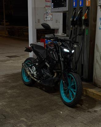 YAMAHA MT125