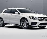 Ricambi usati mercedes gla