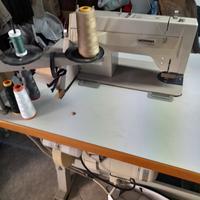 macchina da cucire industriale Bernina