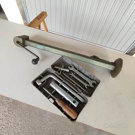 Trousse crick auto d'epoca Fiat 500 600 124 1100 