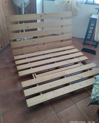 divano letto in legno  ikea