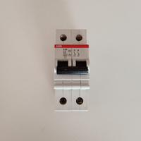 Interruttore magnetotermico ABB S242 C10 400V