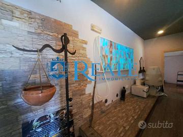Immobile di 90 m² con 1 locale a Vigevano
