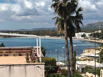 Villa Tita-200 mt. dal mare di Fontane Bianche