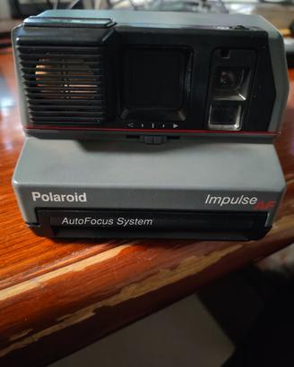 Polaroid impulse af 600