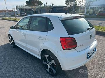 Volkswagen Polo 1.6 TDI Highline OK NEOPATENTATI