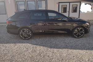 CUPRA SPORTSTOURER 1.4 PLUG IN 245cv