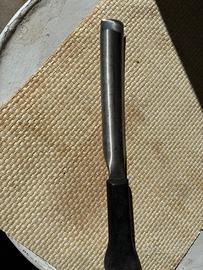 Sgorbia o cannula disosso prosciutti
