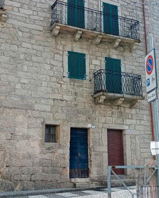Casa indipendente. via Josto Calangianus OT