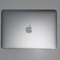 MacBook Air 13” 8GB RAM, 256GB+accessori gratis