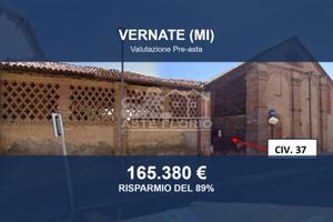 Immobile in asta di 600 m² a Vernate