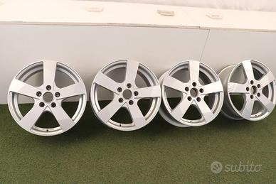 Cerchi in lega Ford Focus Kuga C-Max Fusion 16