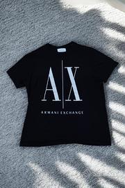 T-shirt Armani Exchange nera 🖤