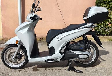 Scooter Honda SH 350 