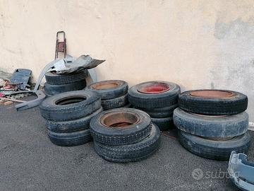 Ruote con cerchi per autcarro