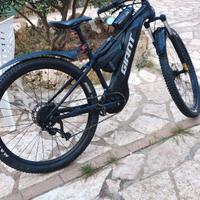 Bici elettrica Mountain E-Bike GIANT TALON E+ 29 S