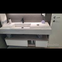 mobile bagno gres porcellanato  specchio cassetto