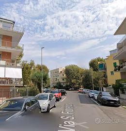 OSTIA STANZA AD USO CONDIVISO