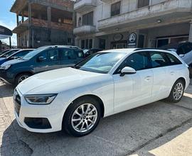 Audi A4 Avant 40 TDI quattro S tronic
