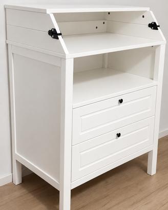 Fasciatoio con cassettiera Ikea Sundvik
