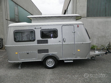 Roulotte hymer eriba touring 430