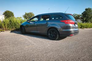 Ford Focus SW GPL - 2015