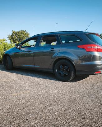 Ford Focus SW GPL - 2015