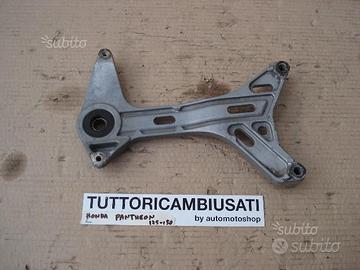 Supporto ruota motore honda pantheon 125 150