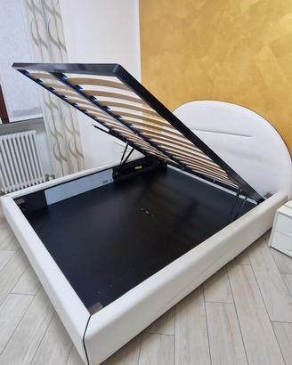 LETTO MATRIMONIALE  CON CONTENITORE E LED