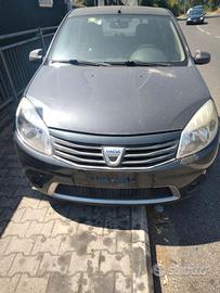 DACIA SANDERO-2011