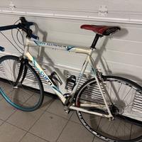 Bici da corsa alluminio