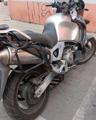Honda varadero 1000 anno 2000