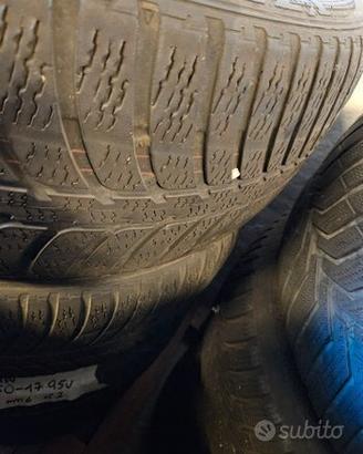 Invernali 2 + 2 Kumho/Nokian 215 50 R17 95 H-V cod