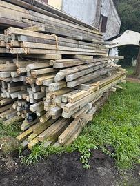 Pali in cemento per frutteto