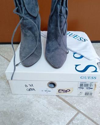 Tronchetti GUESS in Camoscio Grigio – N.36