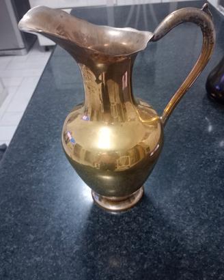 Anfora in ottone antico 