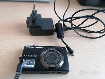 Nikon COOLPIX – macchina fotografica come nuova