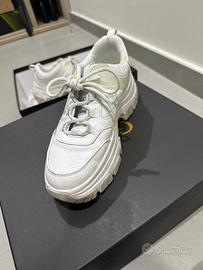 Scarpe Guess