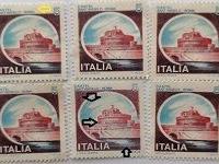 38)         157 FRANCOBOLLI SERIE CASTELLI  A 150€