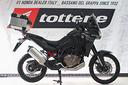 honda-africa-twin-1000-es-accessoriata