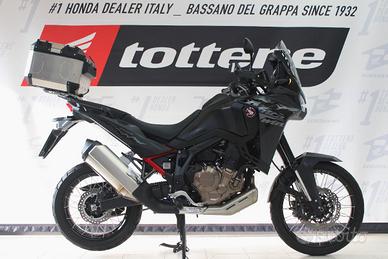 Honda africa twin 1000 ES accessoriata