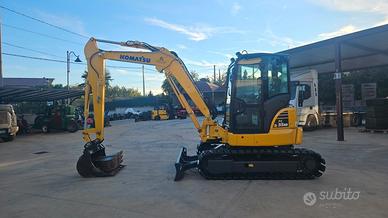 MINIESCAVATORE KOMATSU PC 5 MR6 PARI AL NUOVO PREZ