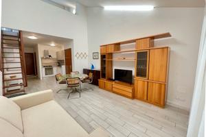 CENTRO COMMERCIALE, duplex con ampia terrazza