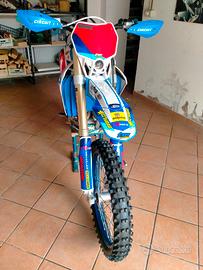 TM 300 4 t 2022