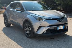 Auto Toyota C-HR 1.8 Hybrid Trend e-CVT