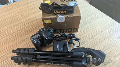 Nikon D7000 + cavalletto Manfrotto