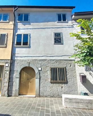 Immobile storico su 4 piani (con soffitta)